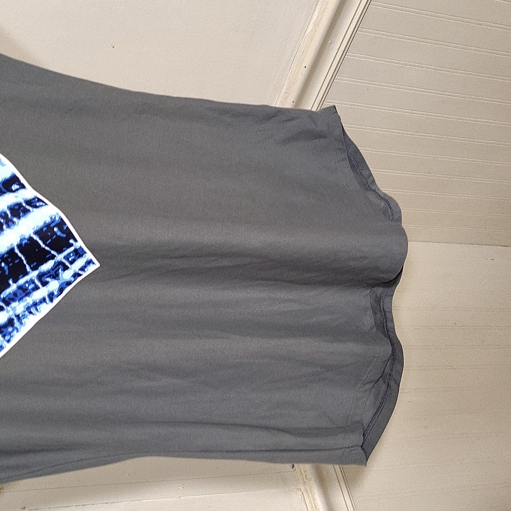 No Boundaries Gray Blue Short Sleeve Tee - Picture 5 of 6